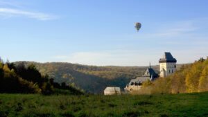 Hrad, Karlštejn, turismus