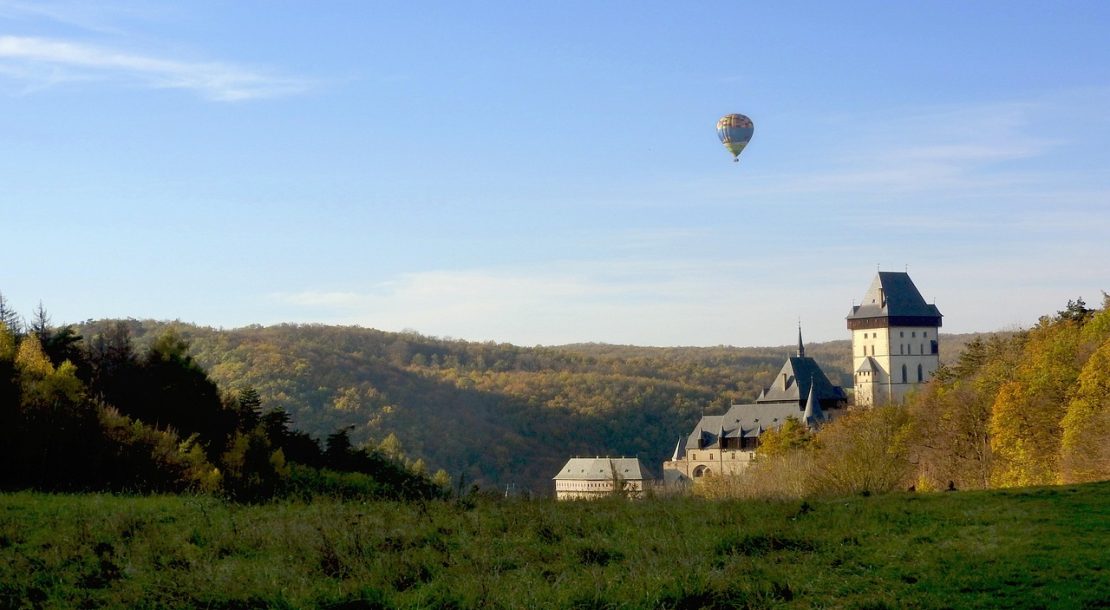 Hrad, Karlštejn, turismus